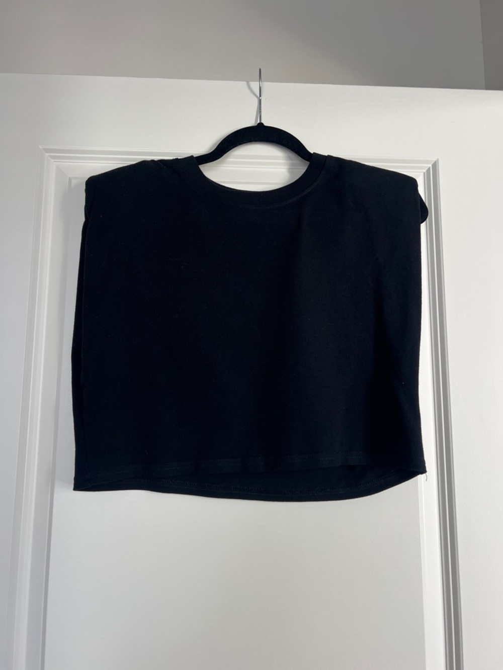 Forever 21 Black Tshirt with shoulder pads